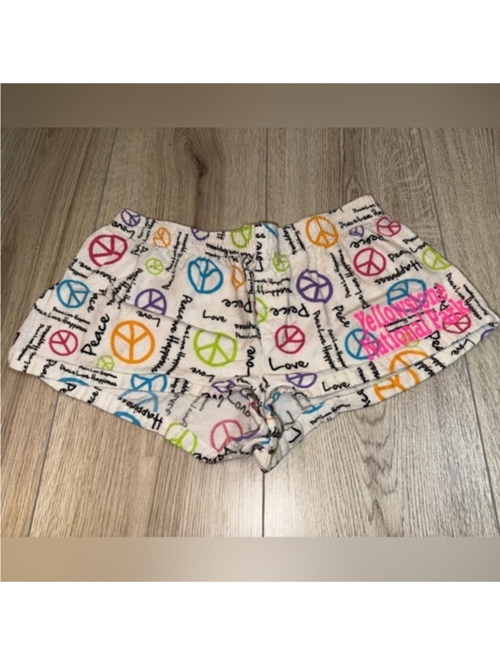 boxercraft Yellowstone national park White Multicolor Peace Print shorts
